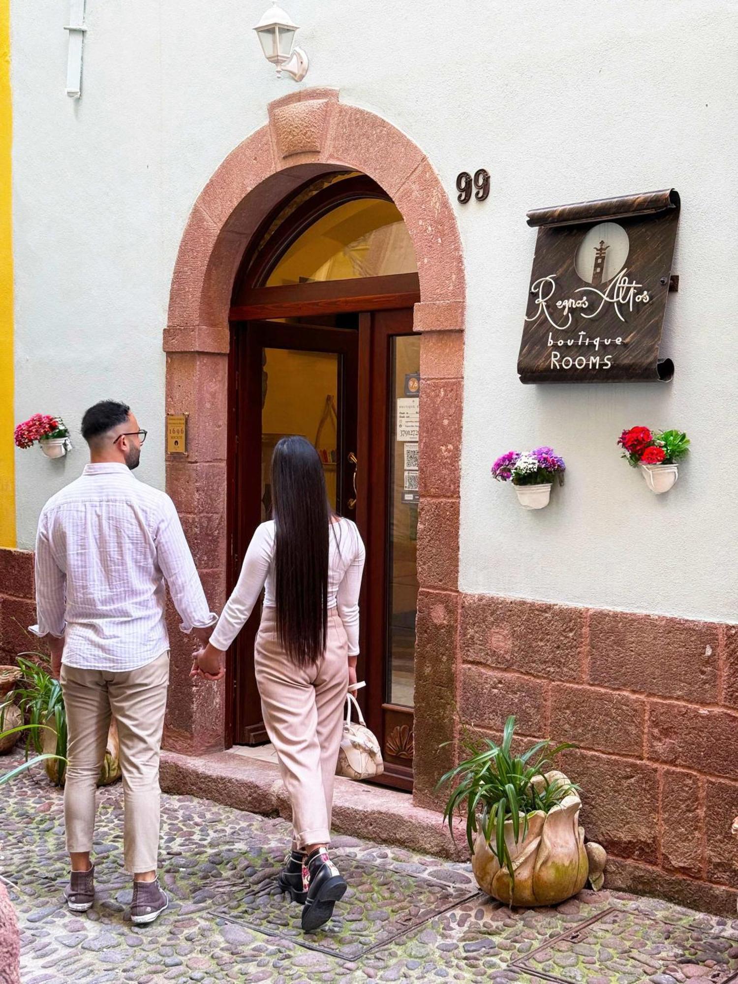 Regnos Altos Boutique Rooms Боса Экстерьер фото